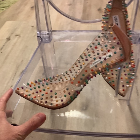 Steve Madden Spiked Colored Pumps - Picture 3 of 6